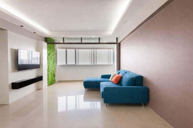 690B Choa Chu Kang Crescent HDB Flat For Sale at S$ 730,000 | PropertyGuru Singapore - Living Room