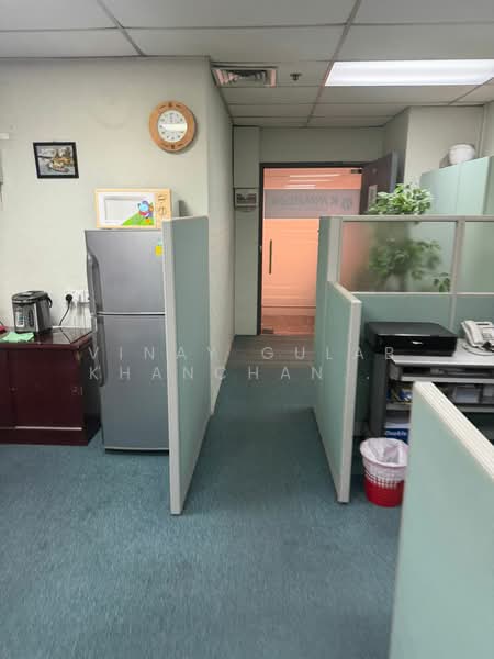 International Plaza, 10 Anson Road, 678 sqft, Office For Rent, by Vinay Gulab Khanchandani ( Vincent ), 500079762 - Interior - CommercialGuru.com.sg
