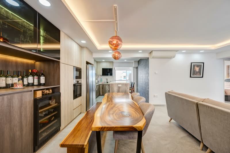 547 Serangoon North Avenue 3 HDB Flat For Sale at S$ 738,000 | PropertyGuru Singapore - Living Room