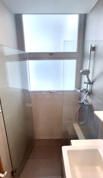 The Esta, 39 Amber Gardens, 4 Bedrooms, 1,593 sqft, Condominium For Sale, by Ivan Soong 宋值纬, 500079788 - Bathroom - PropertyGuru.com.sg