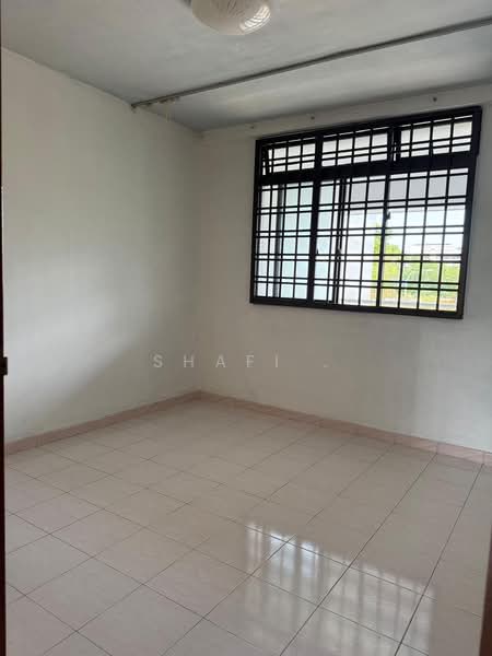 29 Jalan Bahagia, 29 Jalan Bahagia, 2 Bedrooms, 780 sqft, HDB Flat For Rent, by Shafi ., 500079790 - Common Room - PropertyGuru.com.sg