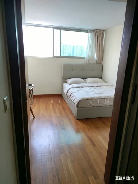 Spacious & Huge Master Bedroom