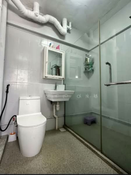 792 Yishun Ring Road HDB Flat For Sale at S$ 833,000 | PropertyGuru Singapore