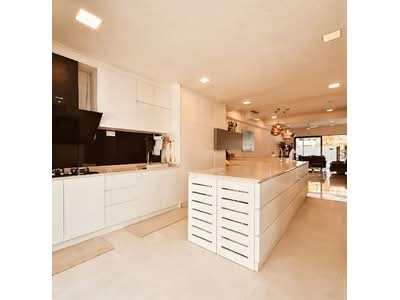 For Sale - Freehold Renovated Inter-Terrace with Lift