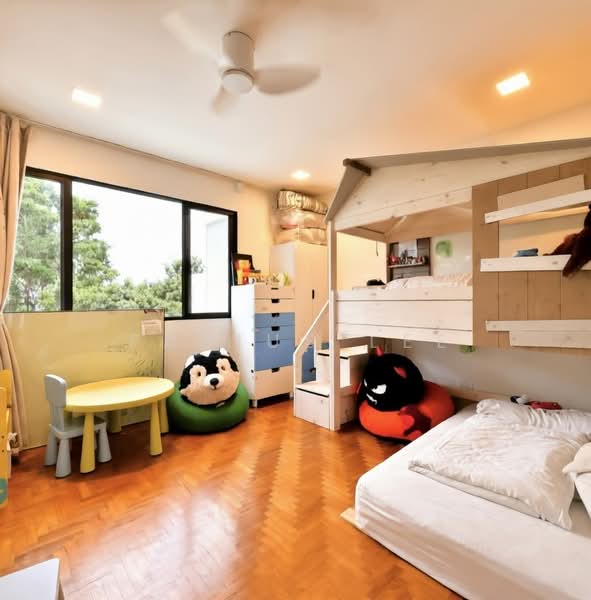 Freehold Renovated Inter-Terrace with Lift Terraced House For Sale at S$ 5,080,000 | PropertyGuru Singapore - Bedroom