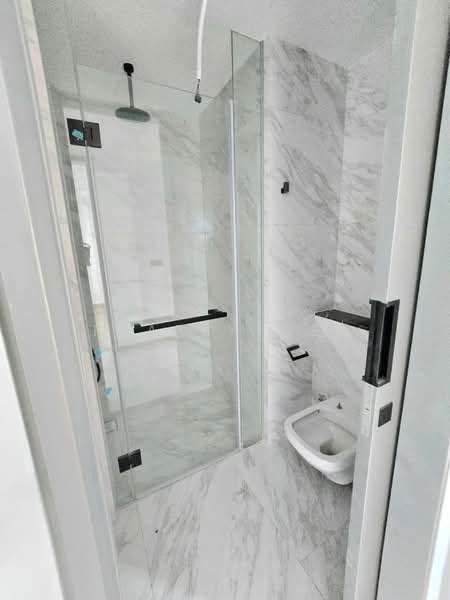 The Landmark, 173 Chin Swee Road, 2 Bedrooms, 678 sqft, Condominium For Rent, by Pearly Wee, 500079836 - PropertyGuru.com.sg