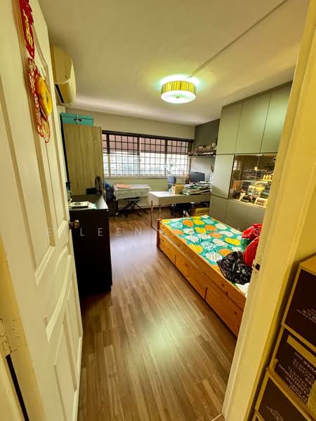 785 Yishun Avenue 2 HDB Flat For Sale at S$ 685,980 | PropertyGuru Singapore - Bedroom
