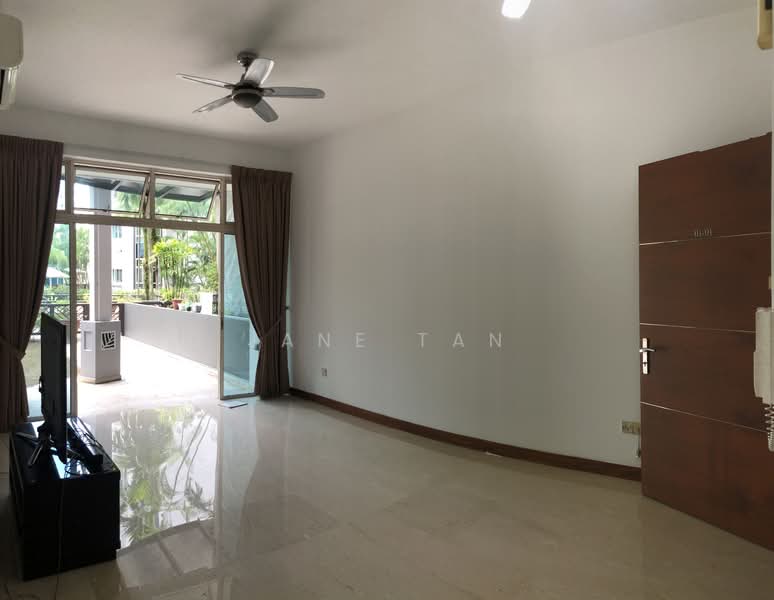 Hillington Green Condominium For Sale at S$ 2,800,000 | PropertyGuru Singapore - Living Room