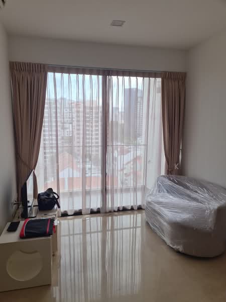 Cradels, 10 Lorong Limau, 1 Bedroom, 441 sqft, Condominium For Rent, by Stephanie K, 500079863 - Living Room - PropertyGuru.com.sg