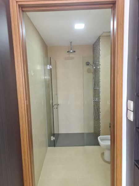 Cradels, 10 Lorong Limau, 1 Bedroom, 441 sqft, Condominium For Rent, by Stephanie K, 500079863 - Bathroom - PropertyGuru.com.sg