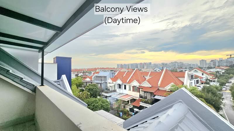 Limau Villas, Limau Terrace, Room Rental, 500 sqft, Terraced House For Rent, by Roy Low, 500079876 - Balcony - PropertyGuru.com.sg