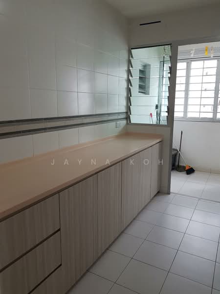 463B Sembawang Drive, 463B Sembawang Drive, 2 Bedrooms, 990 sqft, HDB Flat For Rent, by Jayna Koh, 500079883 - Kitchen - PropertyGuru.com.sg