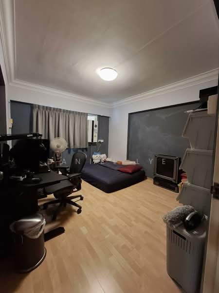 53 Pipit Road HDB Flat For Sale at S$ 1,130,000 | PropertyGuru Singapore - Bedroom 2