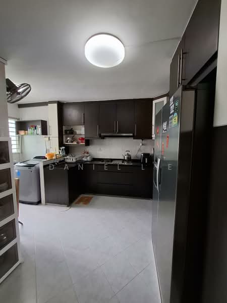 53 Pipit Road HDB Flat For Sale at S$ 1,130,000 | PropertyGuru Singapore - Kitchen