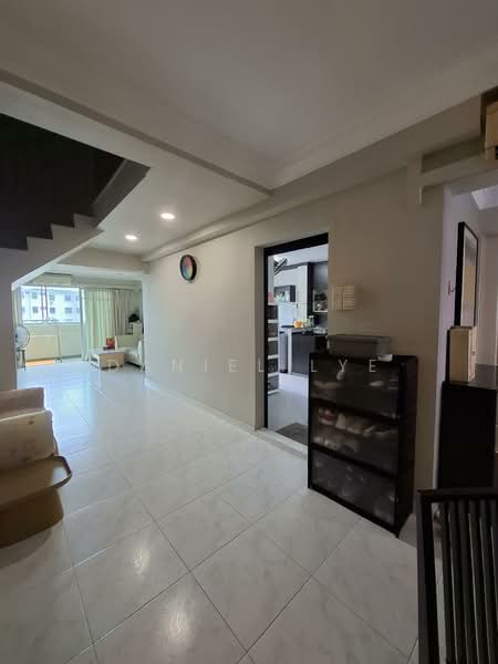 53 Pipit Road HDB Flat For Sale at S$ 1,130,000 | PropertyGuru Singapore - Living Room