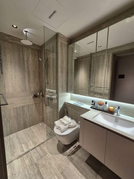 River Modern Condominium For Sale at S$ 5,995,000 | PropertyGuru Singapore - Bathroom