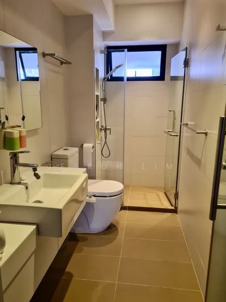 222 Bishan Street 23, 222 Bishan Street 23, Room Rental, 150 sqft, HDB Flat For Rent, by Jerron Lim, 500079888 - Bathroom - PropertyGuru.com.sg