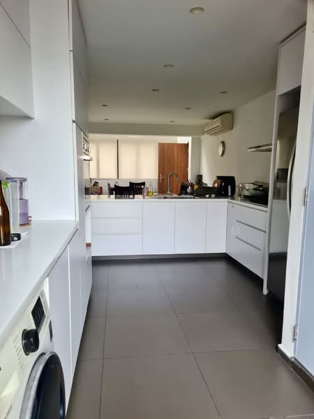 222 Bishan Street 23, 222 Bishan Street 23, Room Rental, 150 sqft, HDB Flat For Rent, by Jerron Lim, 500079888 - Kitchen - PropertyGuru.com.sg