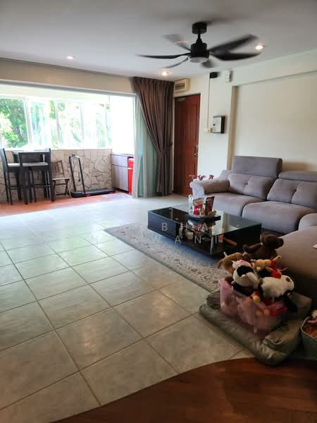 127 Tampines Street 11 HDB Flat For Sale at S$ 760,000 | PropertyGuru Singapore