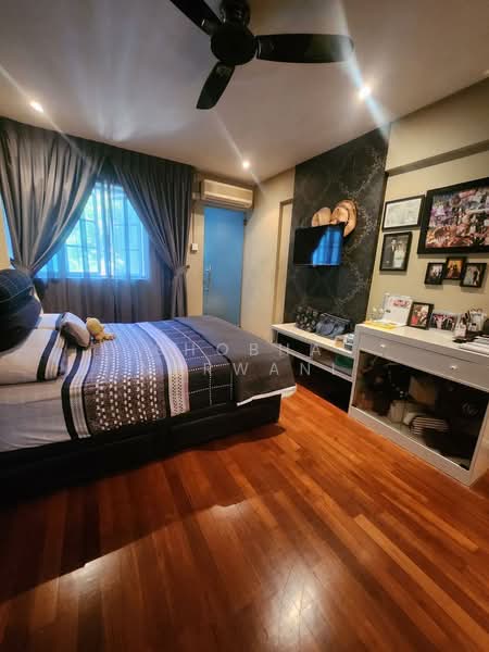127 Tampines Street 11, 127 Tampines Street 11, 3 Bedrooms, 1,450 sqft, HDB Flat For Sale, by Shobha Narwani, 500079892 - Bedroom - PropertyGuru.com.sg