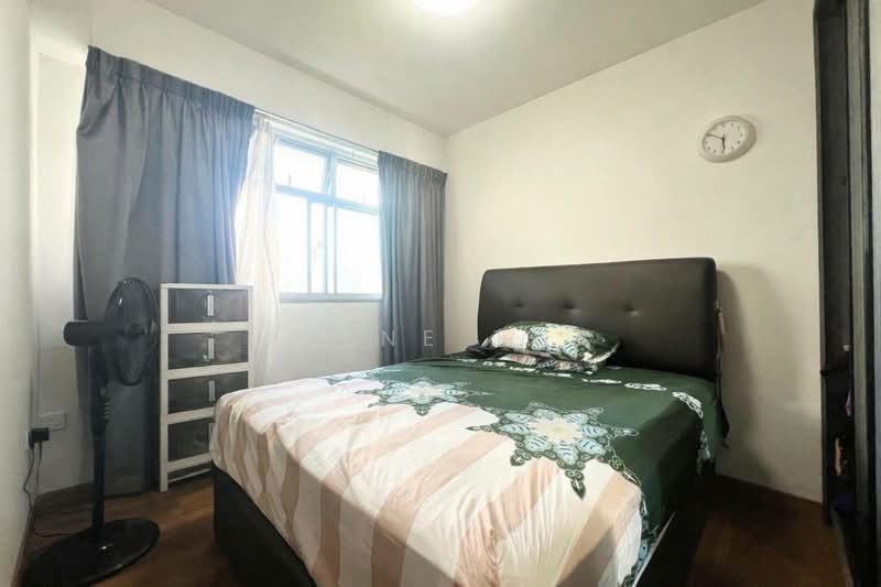103A Canberra Street HDB Flat For Sale at S$ 400,000 | PropertyGuru Singapore - Bedroom