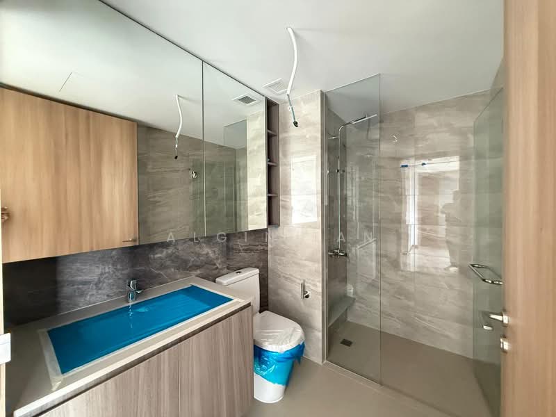 The Botany at Dairy Farm Condominium For Sale at S$ 2,060,000 | PropertyGuru Singapore - Bathroom