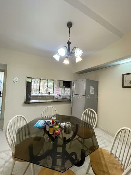 Pandan Valley Condominium For Sale at S$ 2,500,000 | PropertyGuru Singapore - Kitchen