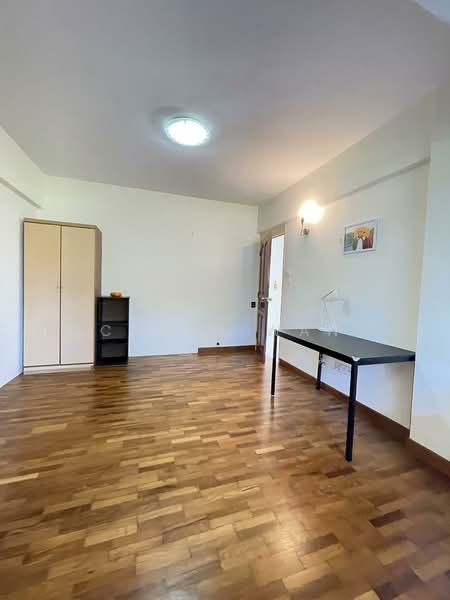 Pandan Valley Condominium For Sale at S$ 2,500,000 | PropertyGuru Singapore - Interior