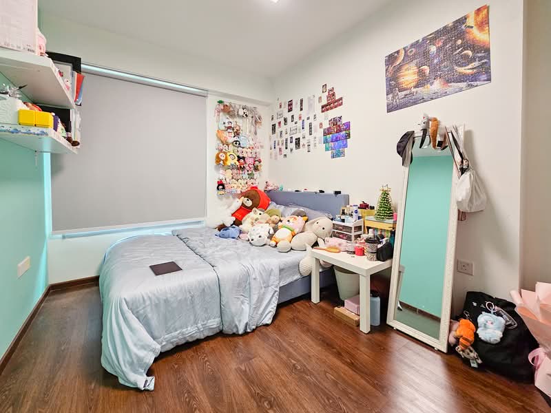 445A Fernvale Road HDB Flat For Sale at S$ 668,000 | PropertyGuru Singapore - Bedroom