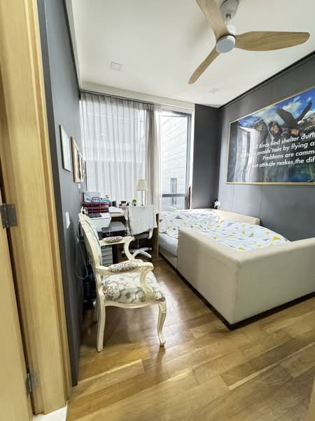 Belgravia Villas Cluster House For Sale at S$ 4,200,000 | PropertyGuru Singapore - Bedroom