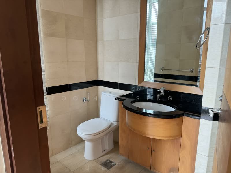 Cuscaden Residences Condominium For Sale at S$ 4,250,000 | PropertyGuru Singapore - JUNIOR SUITE BATHROOM