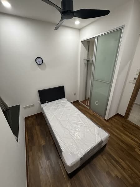 Ritz Regency, 8 Ipoh Lane, Room Rental, 150 sqft, Apartment For Rent, by PETER HO, 500080041 - Bedroom - PropertyGuru.com.sg