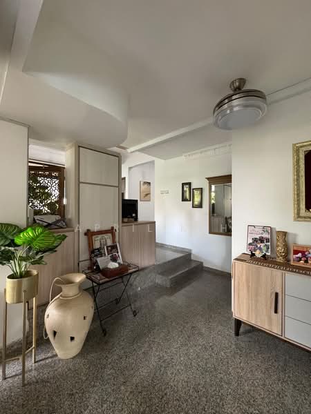 Platina Road Semi-Detached House For Sale at S$ 4,990,000 | PropertyGuru Singapore - Interior