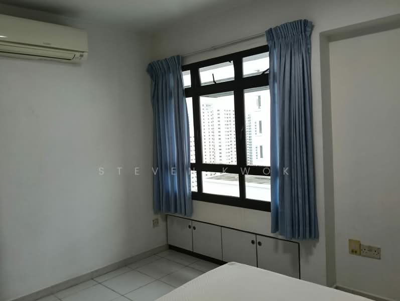 656 Senja Road, 656 Senja Road, 3 Bedrooms, 1,184 sqft, HDB Flat For Rent, by Steven Kwok, 500080047 - 1st Common Bedroom - PropertyGuru.com.sg