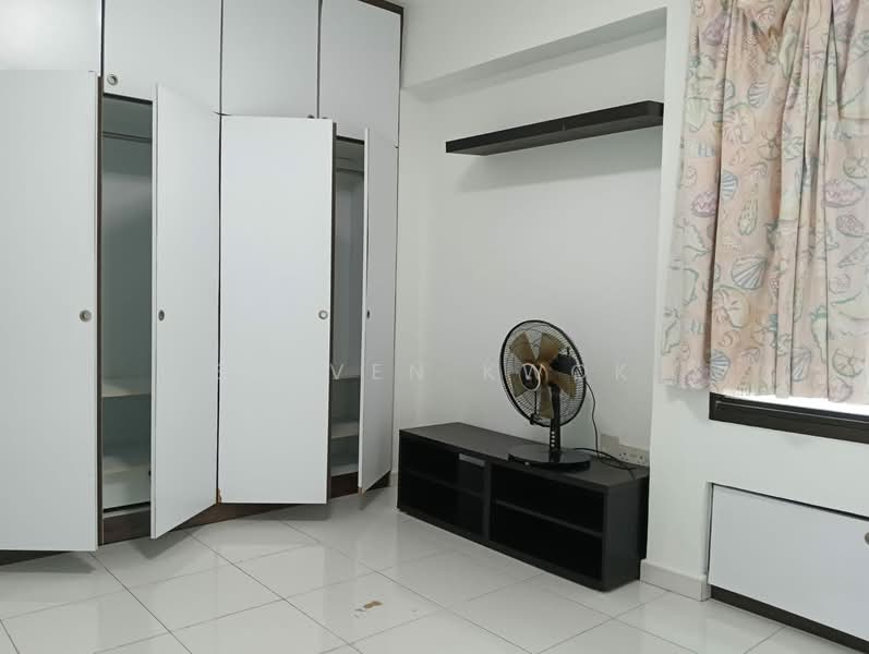 656 Senja Road, 656 Senja Road, 3 Bedrooms, 1,184 sqft, HDB Flat For Rent, by Steven Kwok, 500080047 - 2nd Common Bedroom  - PropertyGuru.com.sg