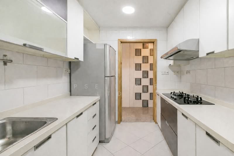 Parc Haven Condominium For Sale at S$ 950,000 | PropertyGuru Singapore - Kitchen