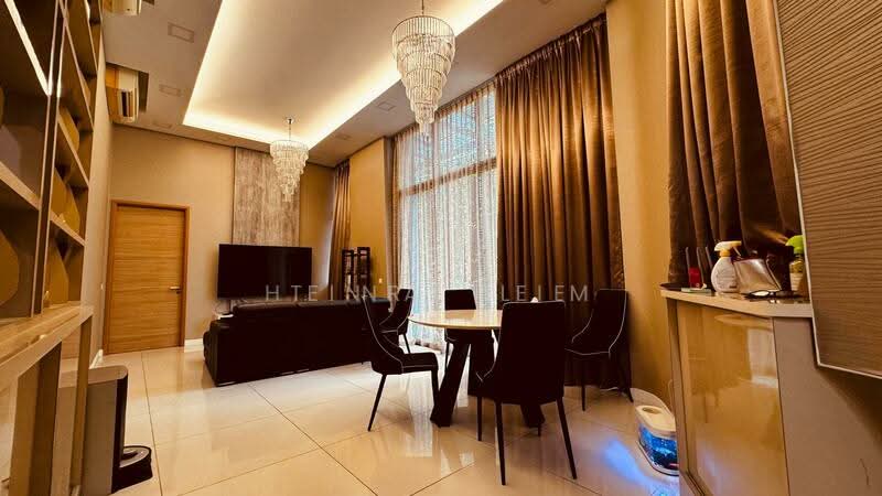 For Sale - d'Leedon (Former Farrer Court)