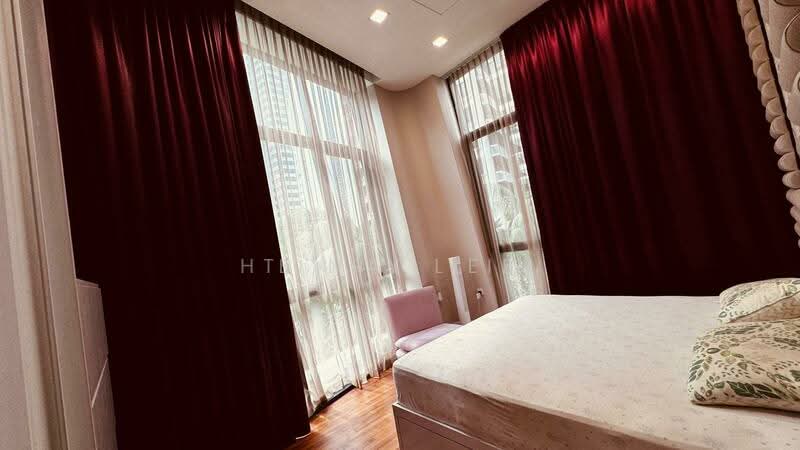 For Sale - d'Leedon (Former Farrer Court)