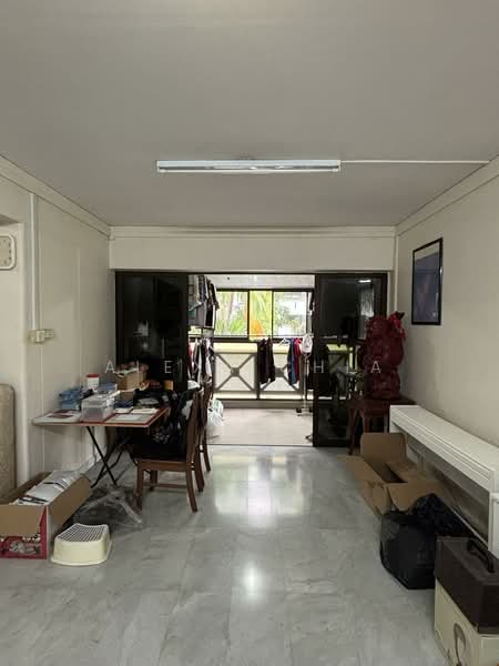 Jelepang Road HDB Flat For Sale at S$ 790,000 | PropertyGuru Singapore - Balcony