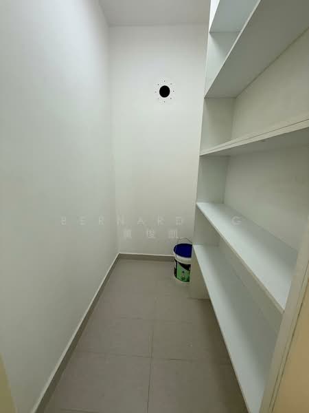 For Rent - The Cascadia