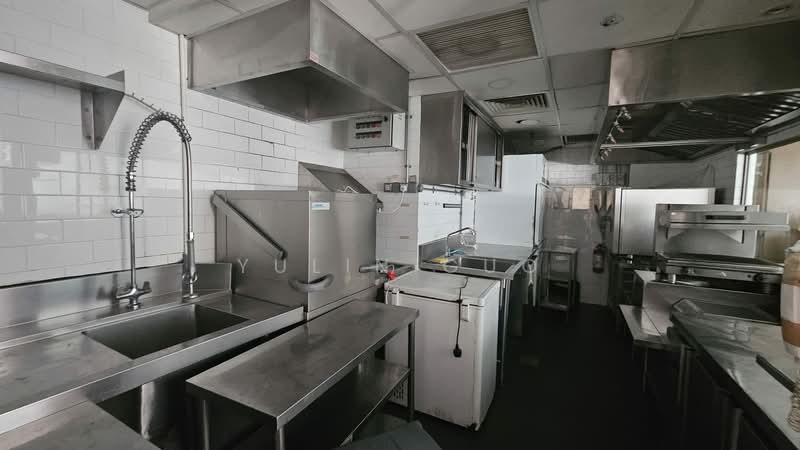 Jalan Besar Ready FnB Restaurant, , 955 sqft, Food & Beverage For Rent, by Yulin Guo, 500080078 - Kitchen - CommercialGuru.com.sg