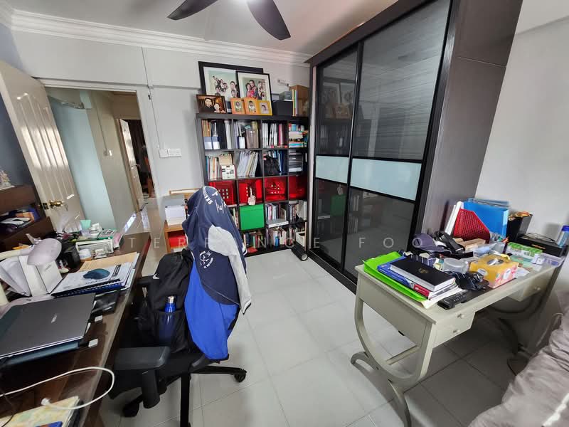 20 Joo Seng Road HDB Flat For Sale at S$ 988,000 | PropertyGuru Singapore - Study