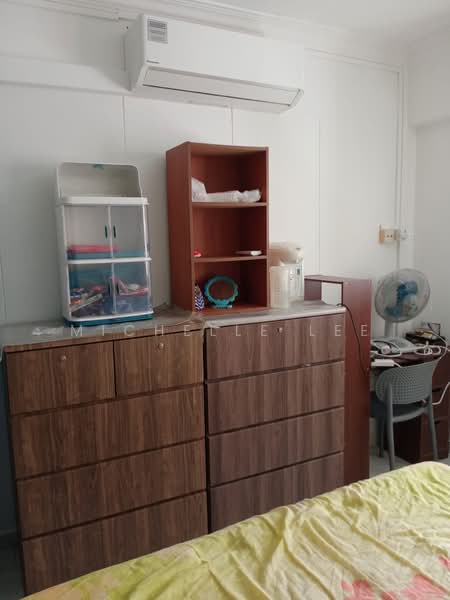 212 Bishan Street 23, 212 Bishan Street 23, Room Rental, 200 sqft, HDB Flat For Rent, by Michelle Lee, 500080096 - Bedroom - PropertyGuru.com.sg