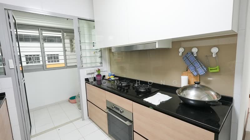 327B Anchorvale Road HDB Flat For Sale at S$ 739,000 | PropertyGuru Singapore - Kitchen