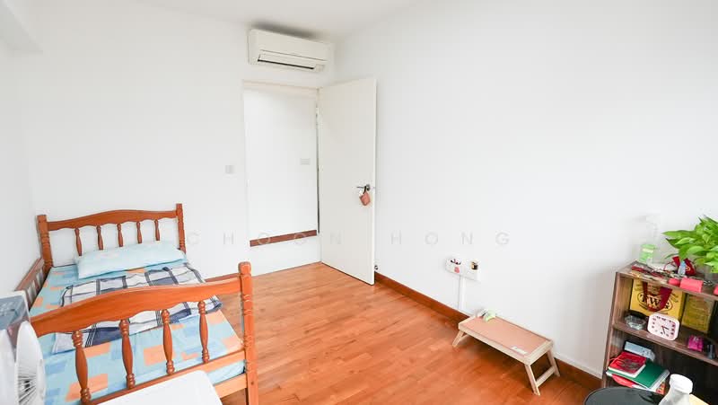 327B Anchorvale Road HDB Flat For Sale at S$ 739,000 | PropertyGuru Singapore - Bedroom