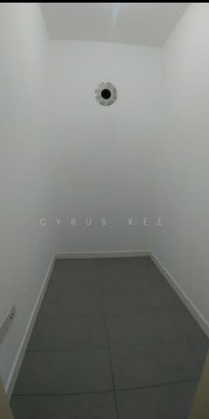 Skies Miltonia Condominium For Sale at S$ 1,388,000 | PropertyGuru Singapore - Storage room 