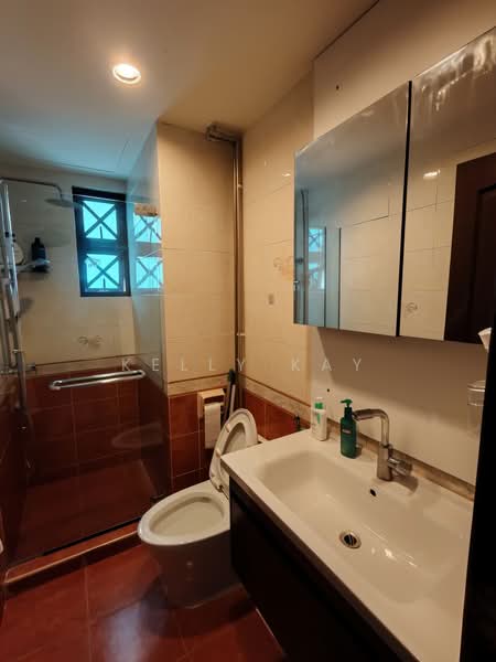 The Anchorage Condominium For Sale at S$ 3,380,000 | PropertyGuru Singapore - Bathroom