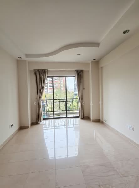 The Anchorage Condominium For Sale at S$ 3,380,000 | PropertyGuru Singapore - Living Room