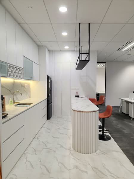 Asia Square Tower 1, 8 Marina View, 2,130 sqft, Office For Rent, by Vivian Zhao, 500080129 - Kitchen - CommercialGuru.com.sg