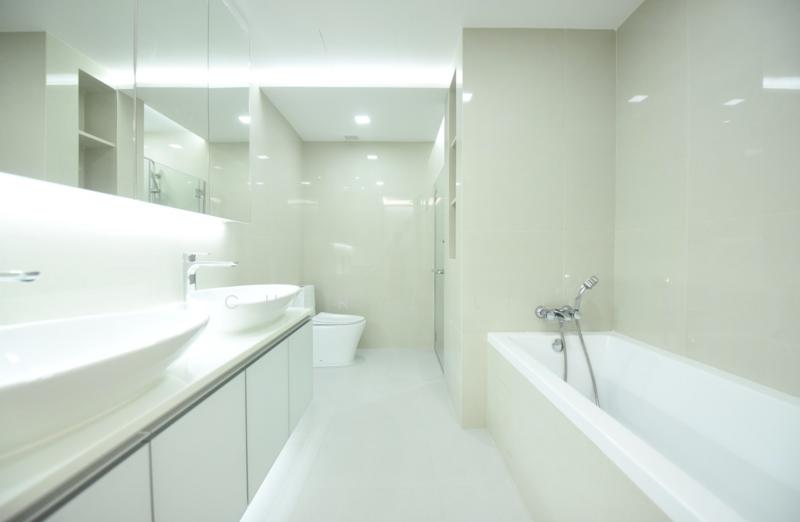 Nassim Jade, 3 Nassim Road, 3 Bedrooms, 2,400 sqft, Condominium For Rent, by Cheryl Lee, 500080150 - Bathroom - PropertyGuru.com.sg